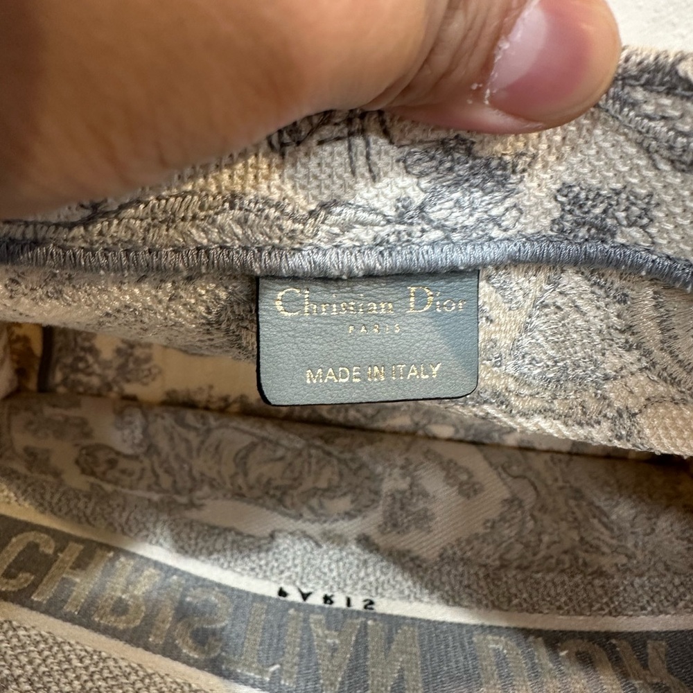 Christian Dior Medium Toile De Jouy Book Tote Shoulder Bag - Picture 15 of 16